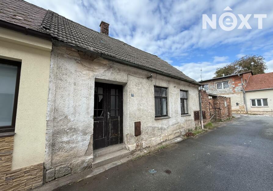 Dům před rekonstrukcí v Novém Bydžově