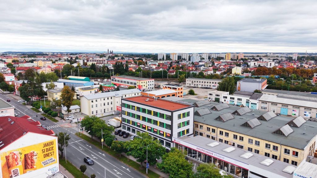 Prodej komerční Kanceláře, 92 m²